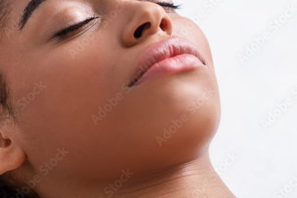 hyaluroniqueRemodeler, combler, lisser grâce à l'acide hyaluronique - Chirugie esthétique et plastique à Paris et Boulogne - Dr Staub